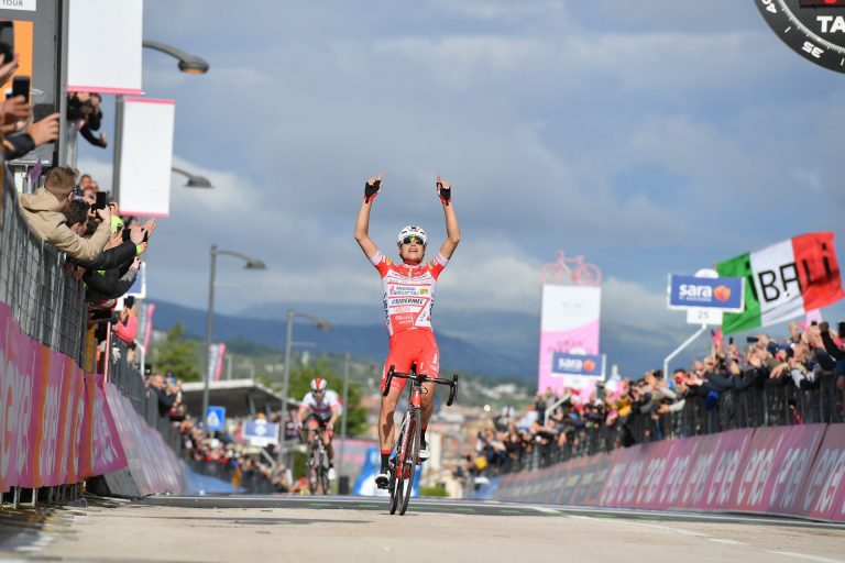 Giro: 2016 után először van olaszon a rózsaszín trikó