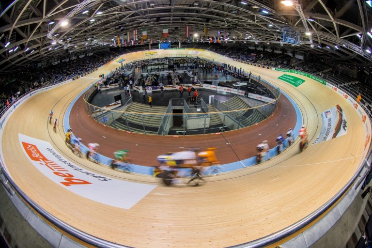 Négy új velodrom épülhet Magyarországon